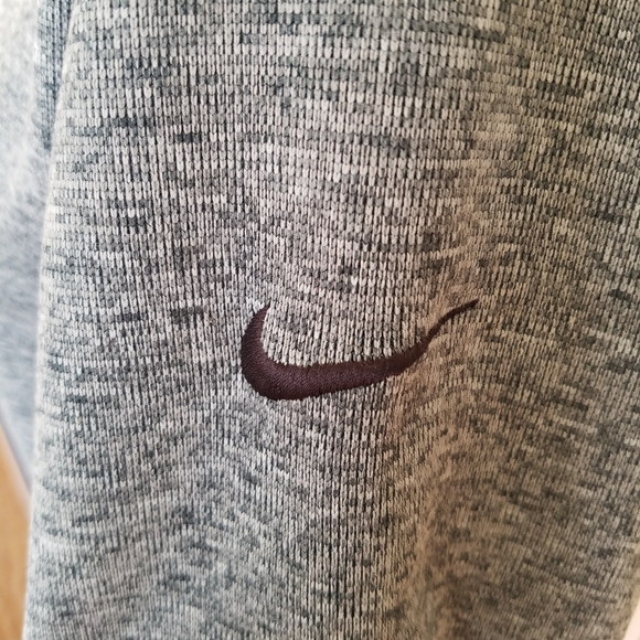 Nike Dri-fit Fleece Lined Gray Pullover Hoodie - Picture 7 of 11